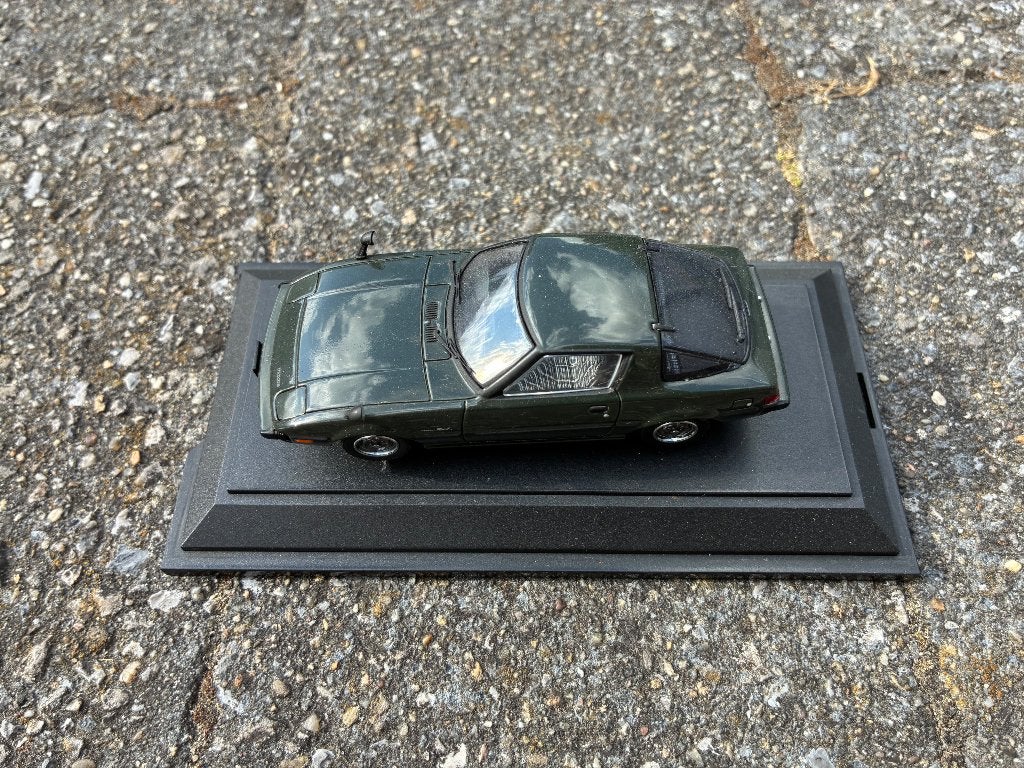 Mazda 1:43, Ophalen of Verzenden, Zo goed als nieuw
