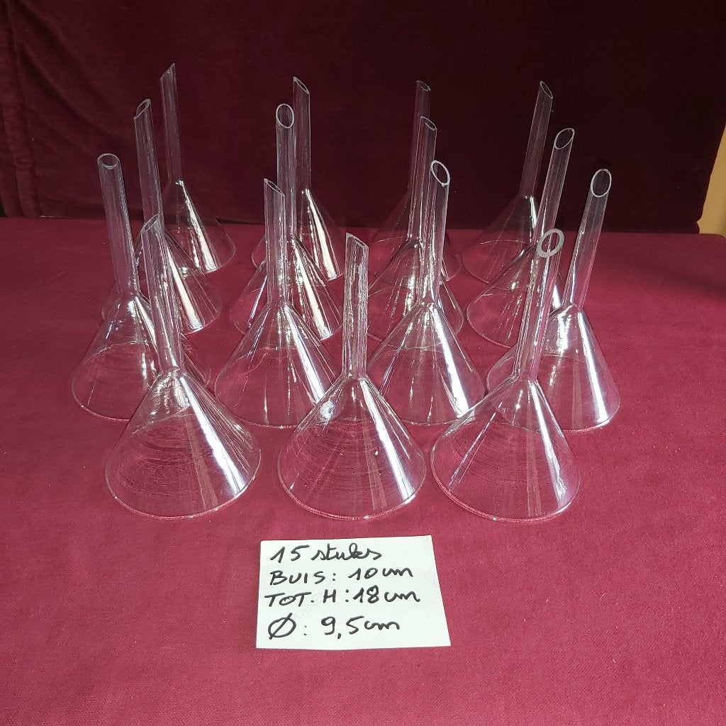 Trechters glazen trechters labglas 15st, Ophalen of Verzenden