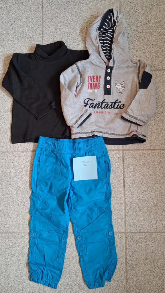 Longsleeve,dikke trui en broek maat 92, Broek, Ophalen of Verzenden, Zo goed als nieuw, Jongen