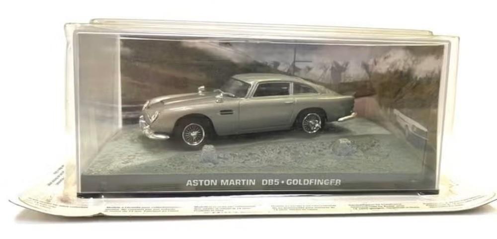 Aston Martin DB5 James Bond 007 #1., Hobby en Vrije tijd, Ophalen of Verzenden, Zo goed als nieuw, Auto, Universal Hobbies