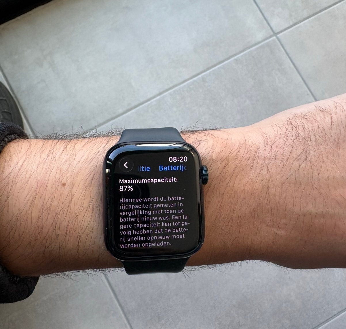 Apple Watch SE 2 44mm Aluminium –Perfecte staat–87% Batterij, Étanche, IOS, Comme neuf, Enlèvement