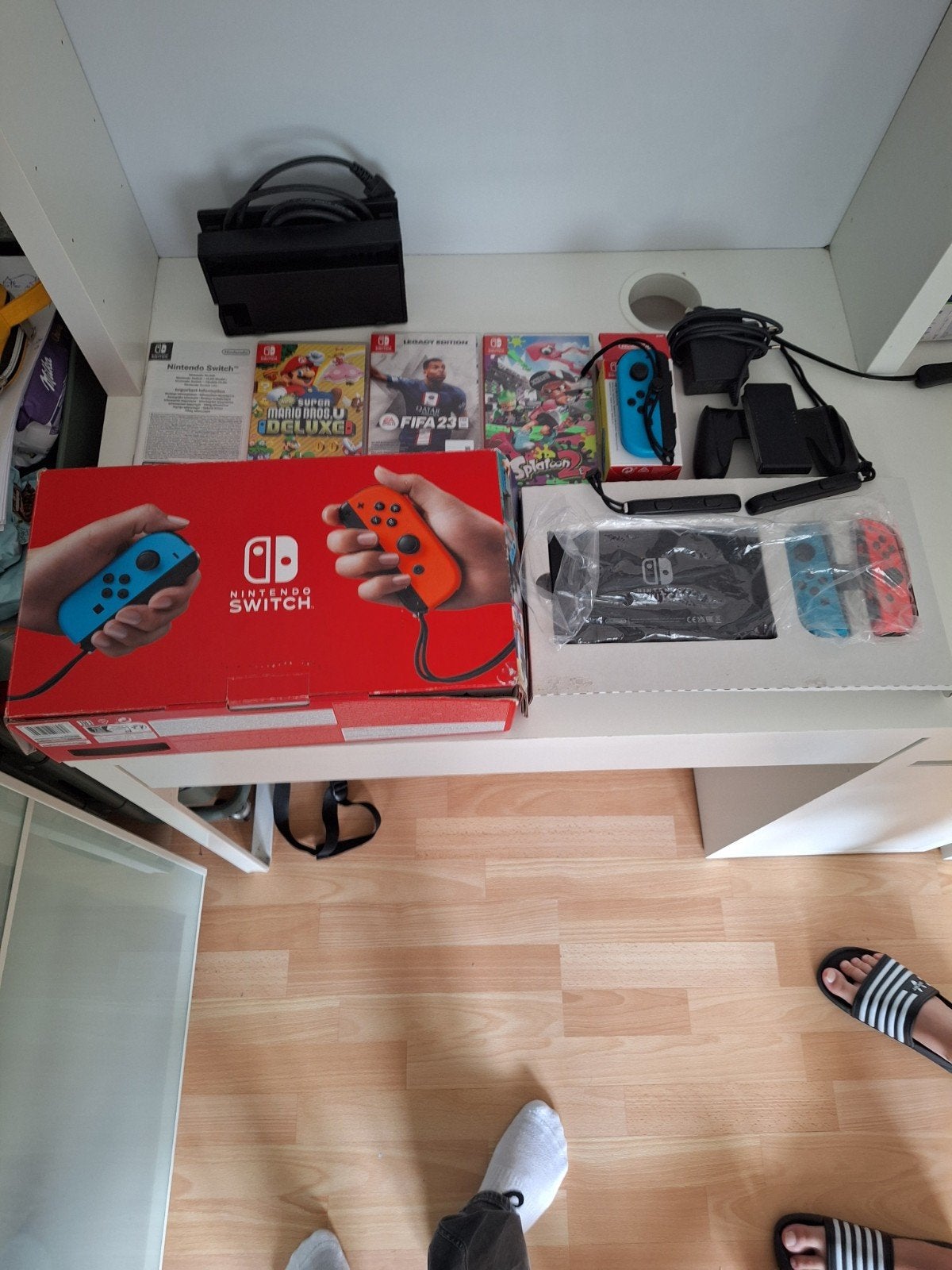nintendo switch + 3 jeux, Autres marques, Comme neuf, Enlèvement, Autres types