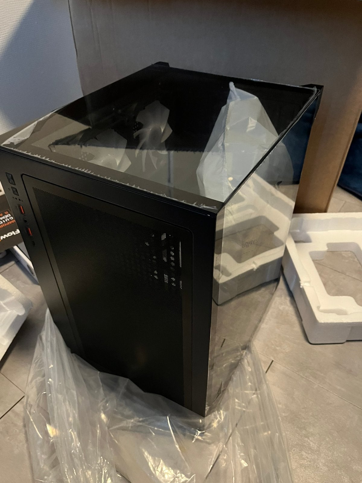 PC Banger GEFORCE RTX 5060 (16 GB DDR4), Ophalen of Verzenden, Zo goed als nieuw