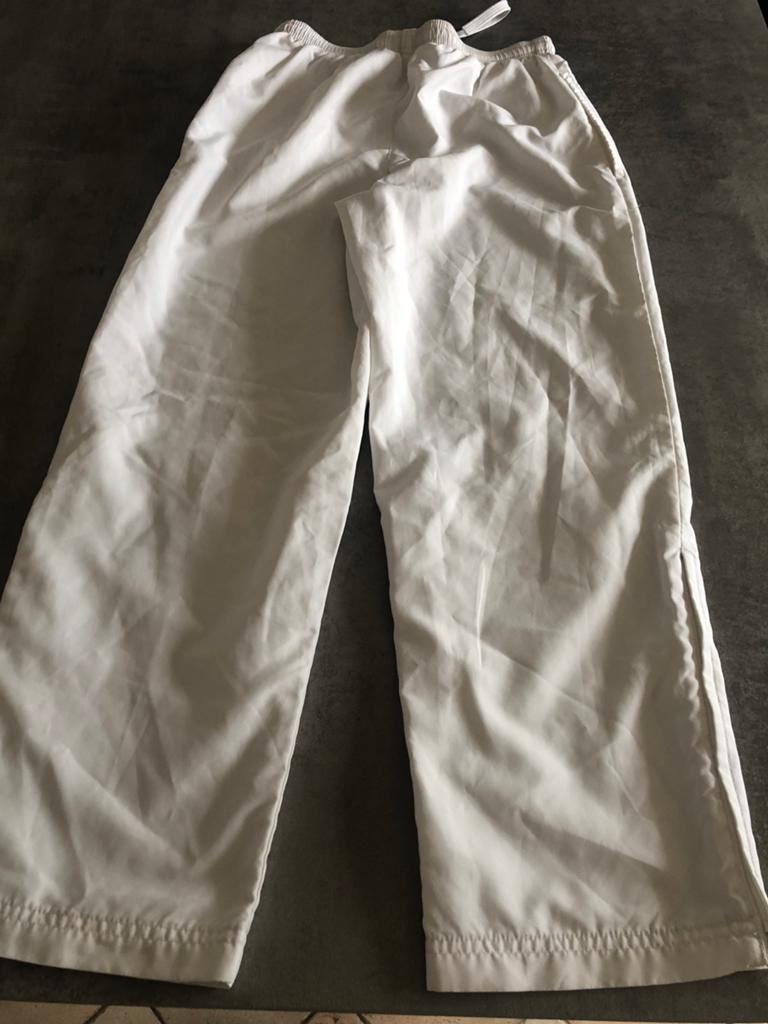 Pantalon Artengo 10 ans blanc, Enfants & Bébés, Vêtements enfant | Taille 140, Enlèvement ou Envoi, Utilisé, Garçon ou Fille, Vêtements de sport ou Maillots de bain