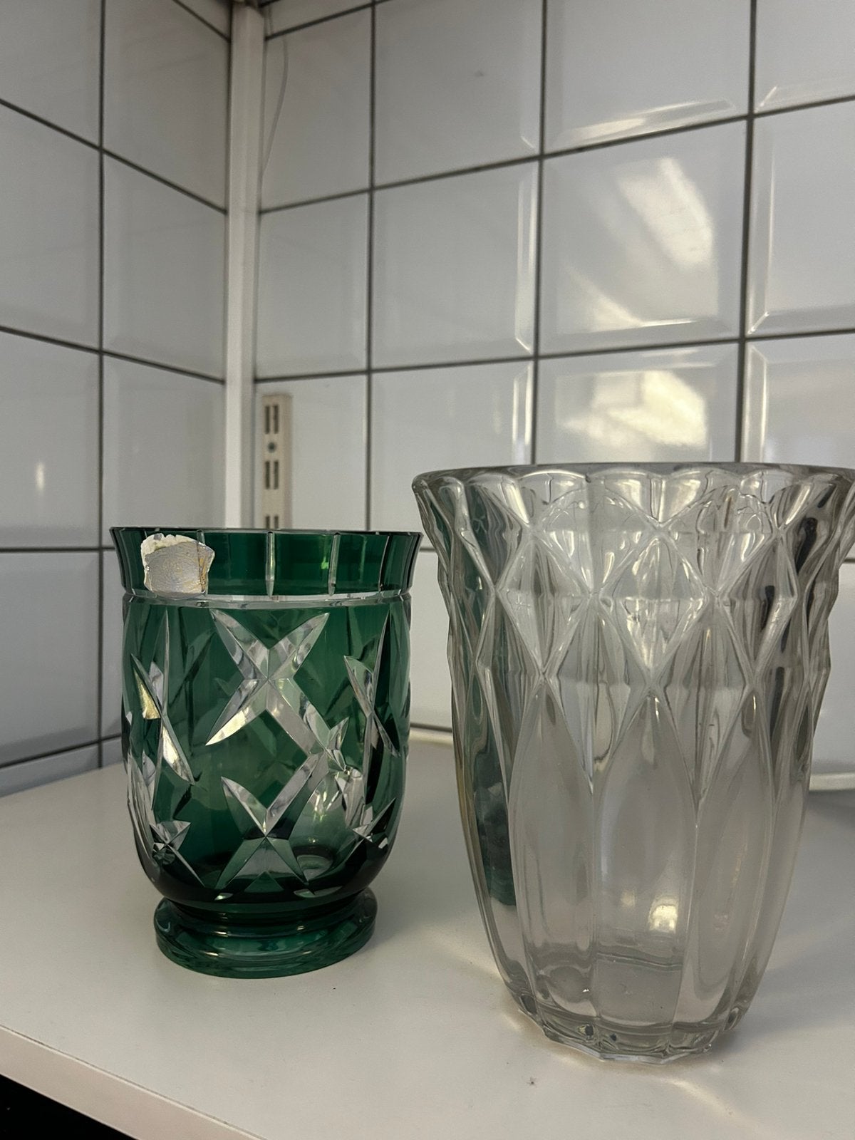 Twee vazen Val St Lambert 1935 en jaren 60, Enlèvement