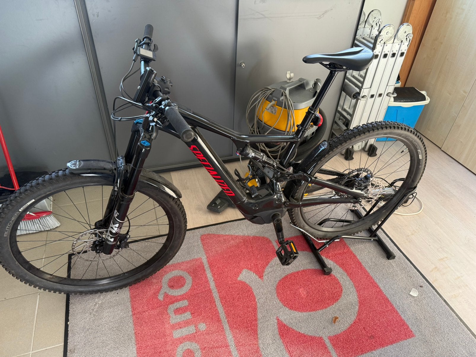 Specialized Turbo Levo Comp 2021 L 700Wh, Fietsen en Brommers, Ophalen, Zo goed als nieuw