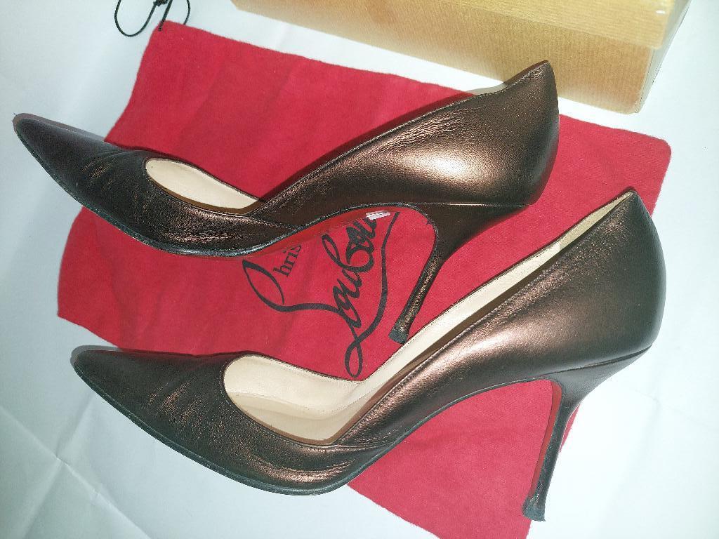 769C* Christian LOUBOUTIN escarpins sexy (41), Escarpins, Brun, Porté, Christian Louboutin