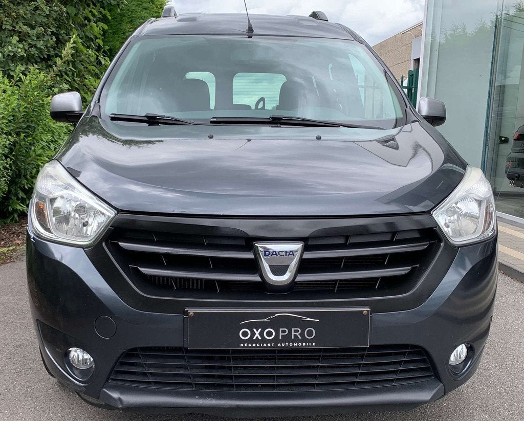 Dacia Dokker 1.5 DCI Anniversary / 5 Places / Airco / Gps /, Auto's, Dacia, Voorwielaandrijving, Stof, Euro 6, 4 cilinders