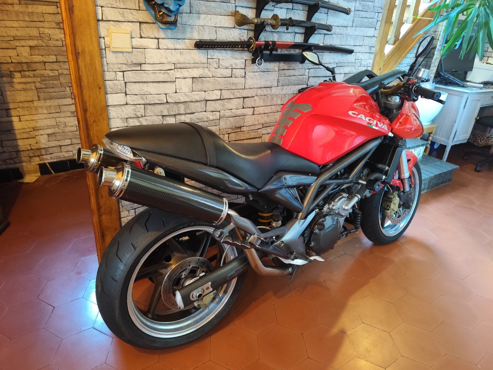 exclusieve cagiva V-raptor 1000cc 300stuks gebouwd, Motos, Particulier