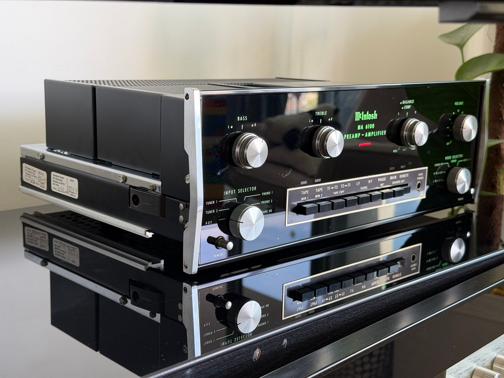 McIntosh MA6100 Solid State Stereo Amplifier (1971), Enlèvement, Reconditionné