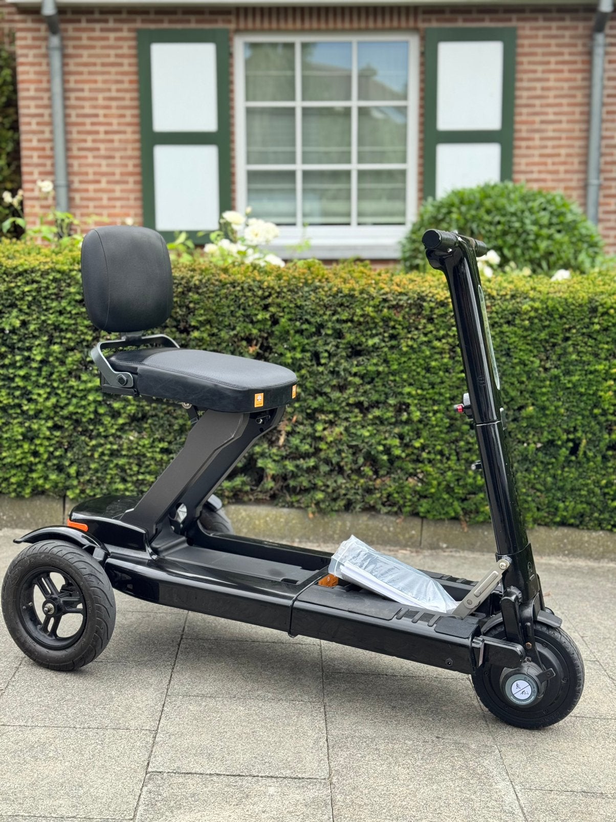 RELYNC R2 opvouwbare Scootmobiel plooibare lichtgewicht, Ophalen of Verzenden, Inklapbaar, Zo goed als nieuw, Elektrische rolstoel