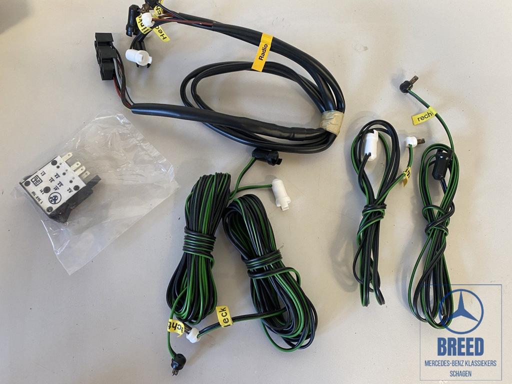 NOS Becker kabelset met fader voor BMW E24 E28 E30, Neuf, -, -, Enlèvement ou Envoi