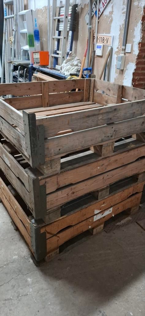 Stapelbare palletboxen, Ophalen