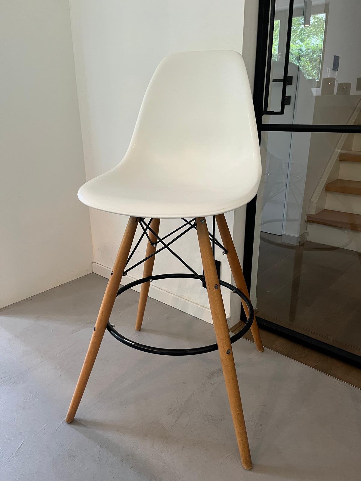 tabourets de bar scandinaves, Enlèvement