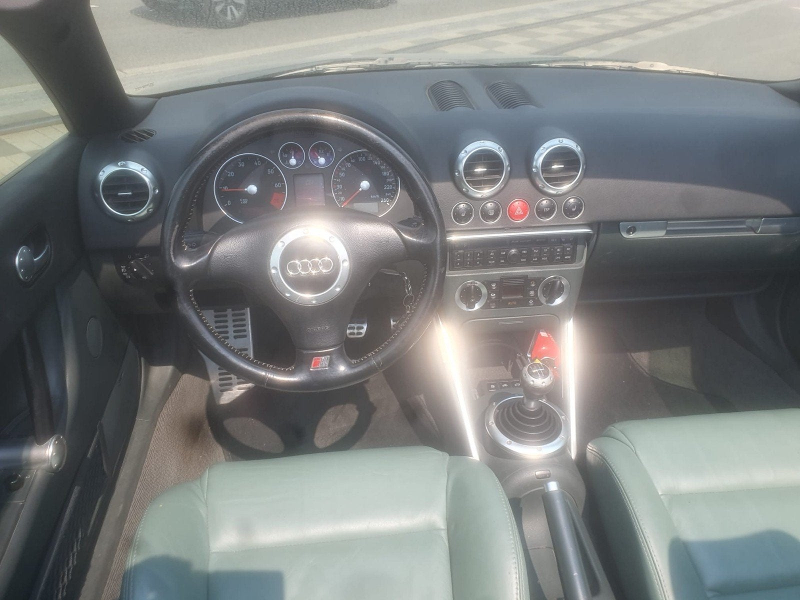 audi tt cabriolet annee 2000 18 i, foto 12
