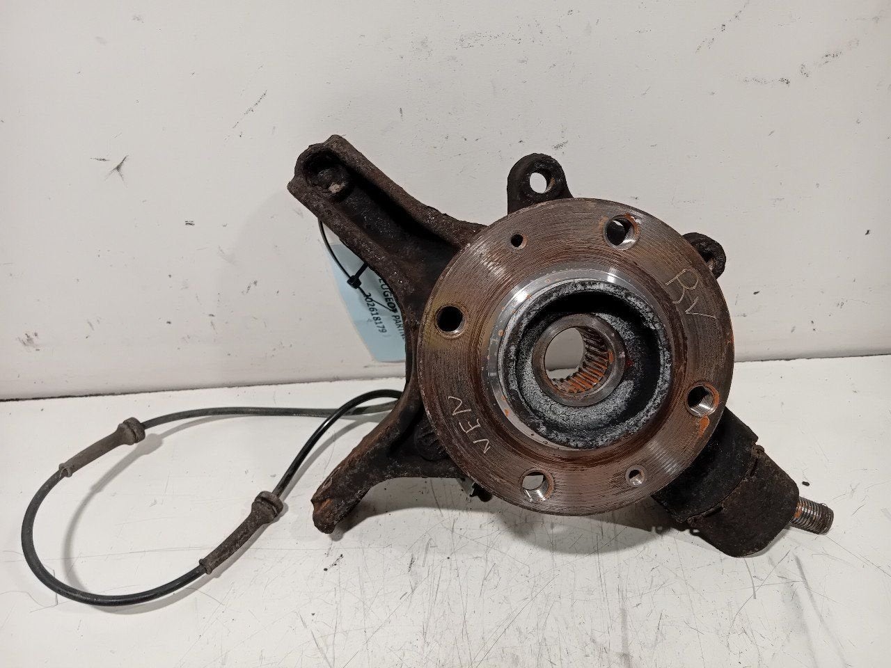 Wielnaaf rechts voor Peugeot Partner, Onderdelen@venauto.nl, Van der Ven Autorecycling B.V., Gebruikt, Ettenseweg 76, 4706 PB Roosendaal, The Netherlands