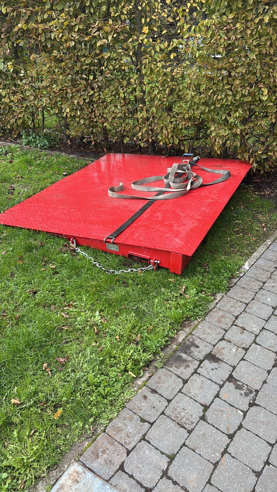 Oprijplaat container, Ophalen
