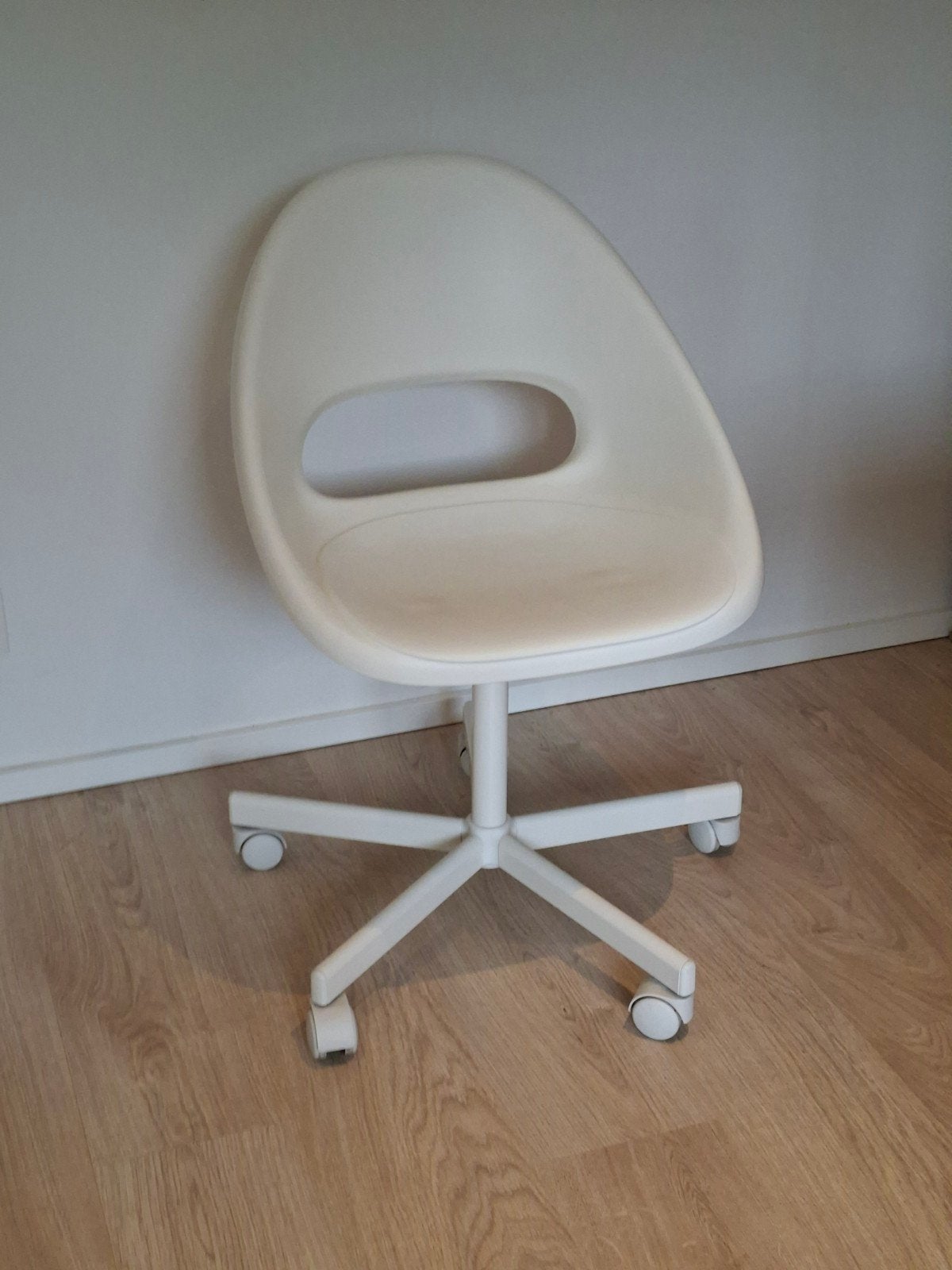 chaise de bureau blanche., Enlèvement, Utilisé, Blanc, Chaise de bureau