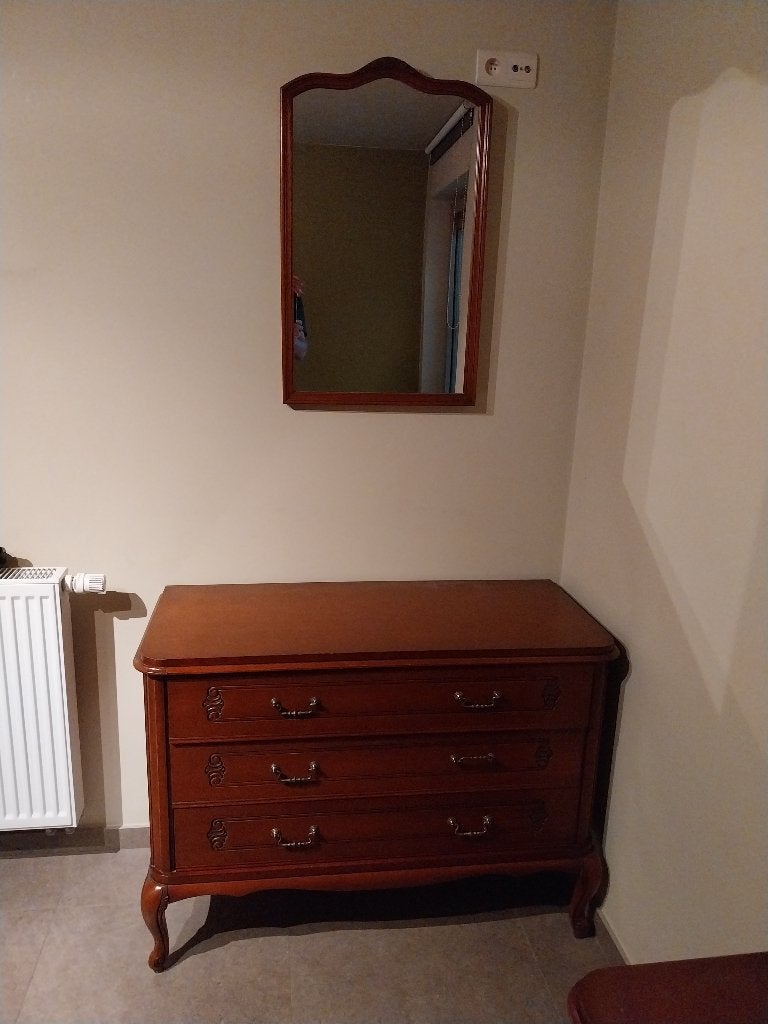 kommode, Gebruikt, 50 tot 70 cm, 100 cm of meer, Opstaande rand