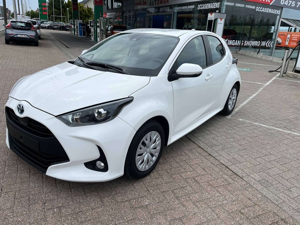 Toyota Yaris Hybrid 1.5i Dual VVT-iE Dynamic CVT Garantie, Autos, Toyota, Achat, https://public.car-pass.be/vhr/51b96c52-7709-4b69-b73e-1c51d14b225e