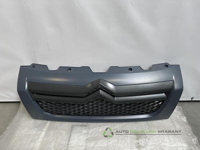 Calandre d'un Citroen Jumper, -, 3 mois de garantie, Utilisé, -