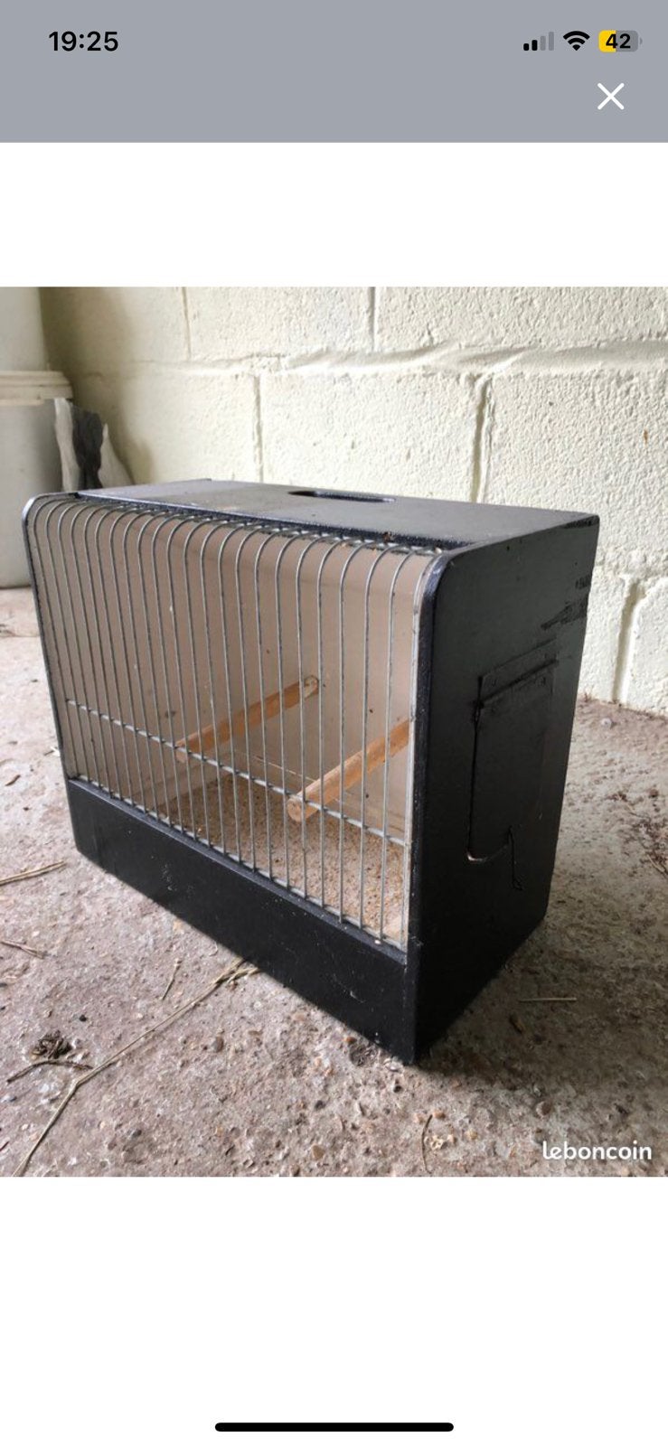 Vend cages concours canaris couleurs petite perruche