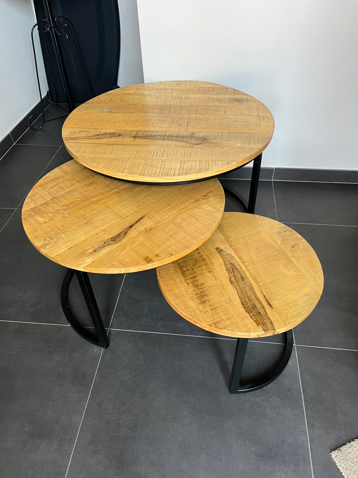 3 bijzettafeltjes, Huis en Inrichting, Tafels | Salontafels, Ophalen, 50 – 75, Rond, 50 tot 100 cm