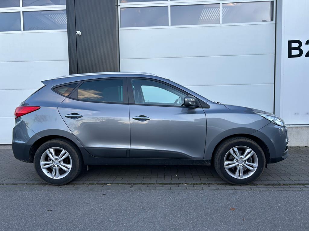 Hyundai IX35 1.6i / 77000km / 1ste eigenaar, Auto's, Euro 5, Parkeersensor, Zwart, Overige kleuren