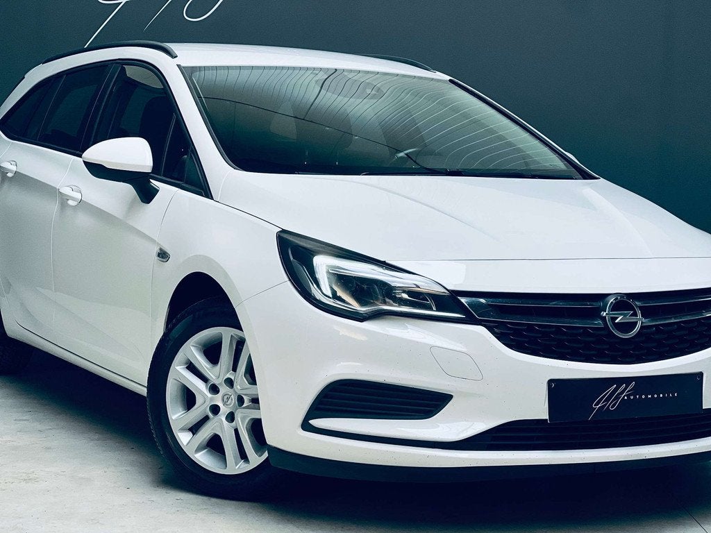 Opel Astra 1.6 CDTI *CARPLAY*CARNET COMPLET*EURO6b*, Auto's, Voorwielaandrijving, Stof, Gebruikt, Euro 6
