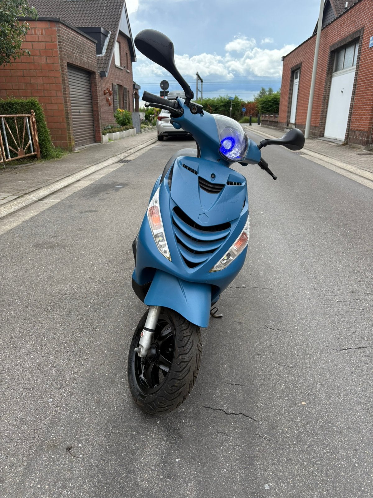 Piaggio zip 2t B klasse, Vélos & Vélomoteurs, Scooters | Piaggio, Enlèvement, Comme neuf, Zip