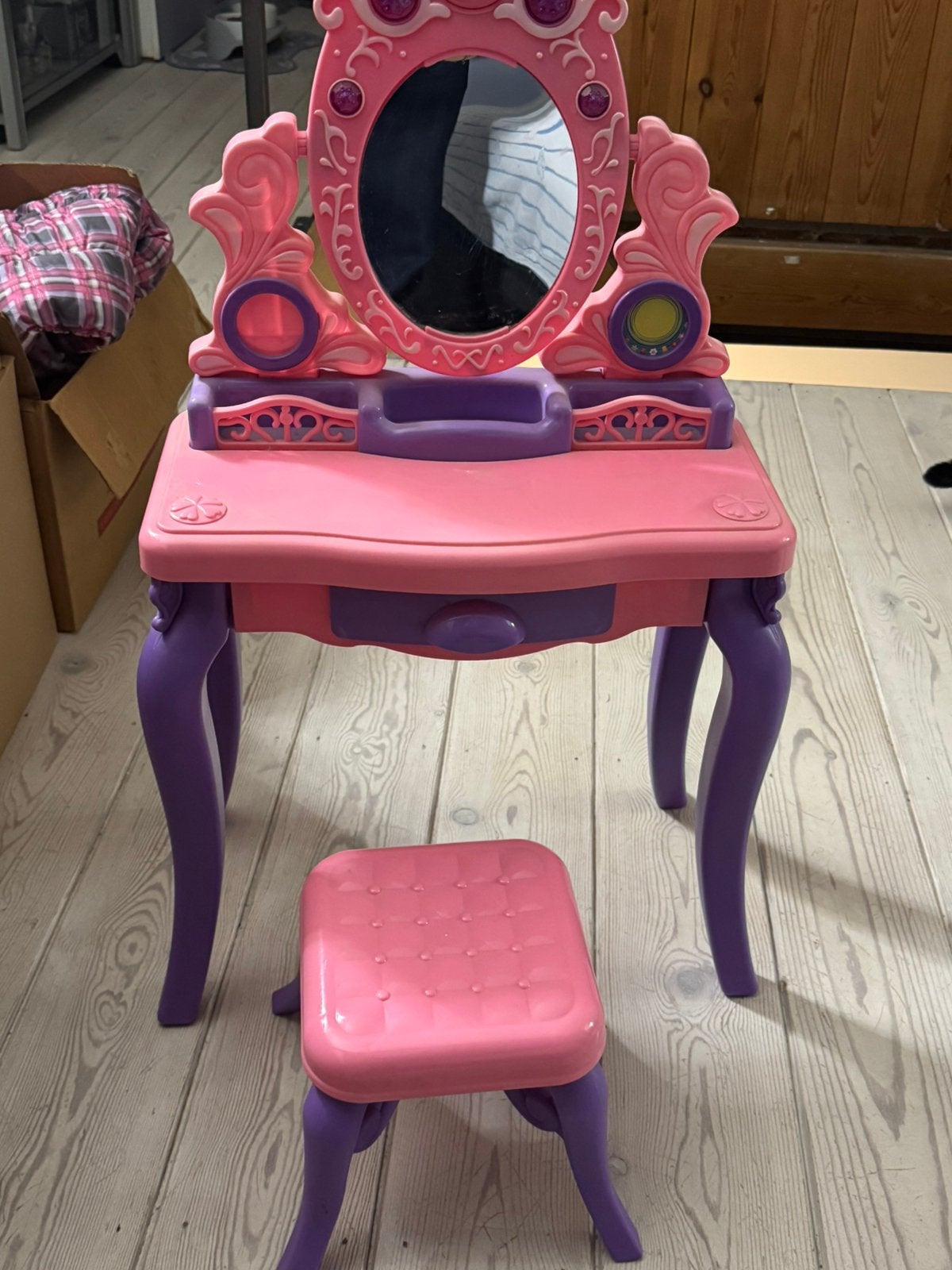 kinder make-up tafel, Ophalen, Zo goed als nieuw