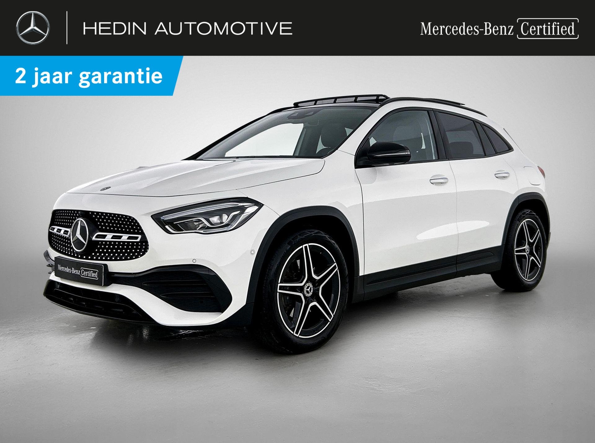 Mercedes-Benz GLA-klasse 200 d AMG Line | Panoramisch Dak |, Auto's, Dealer onderhouden, 4 cilinders, Emergency brake assist, Wit