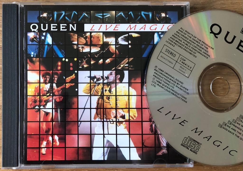 QUEEN - Live magic: The final show with Freddie (CD), Cd's en Dvd's, Cd's | Rock, Zo goed als nieuw, Poprock, Ophalen of Verzenden