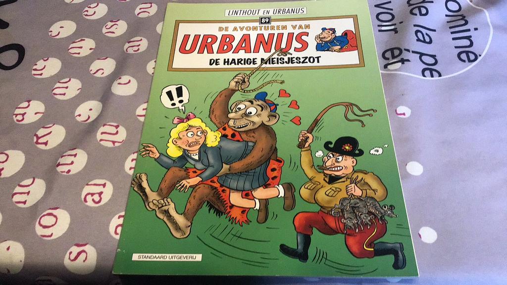 Urbanus - De harige meisjeszot, Gelezen, Eén stripboek, Ophalen of Verzenden, Urbanus; Willy Linthout