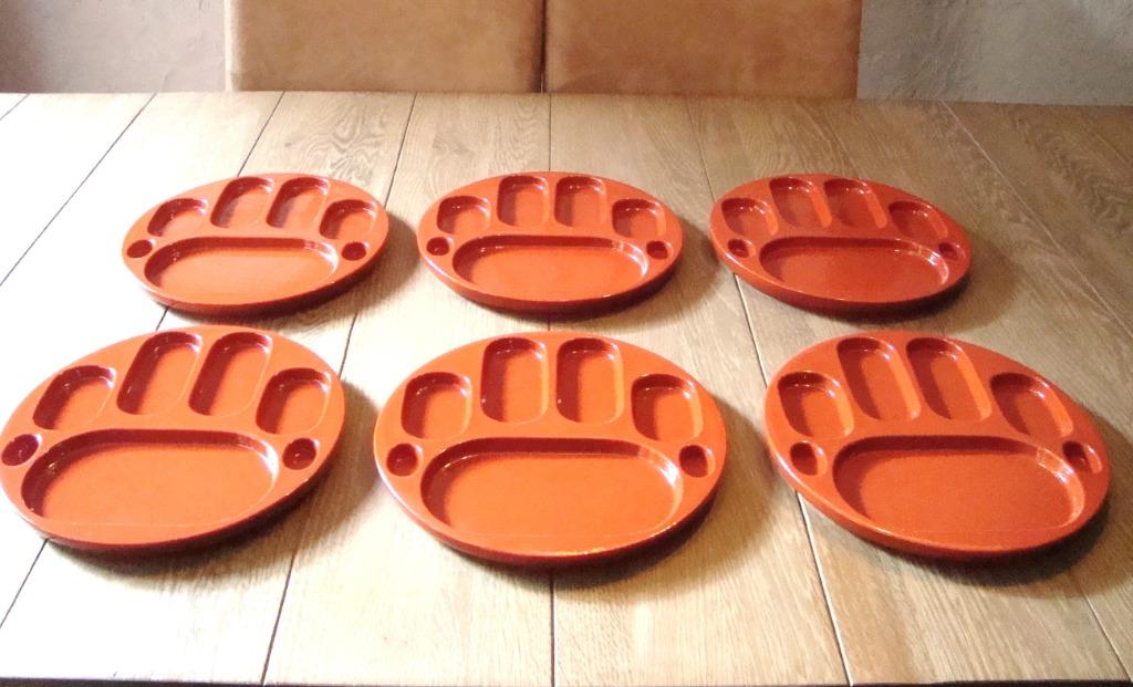 assiettes à fondue  ou BBQ 6pcs, Maison & Meubles, Enlèvement, Assiettes(s)