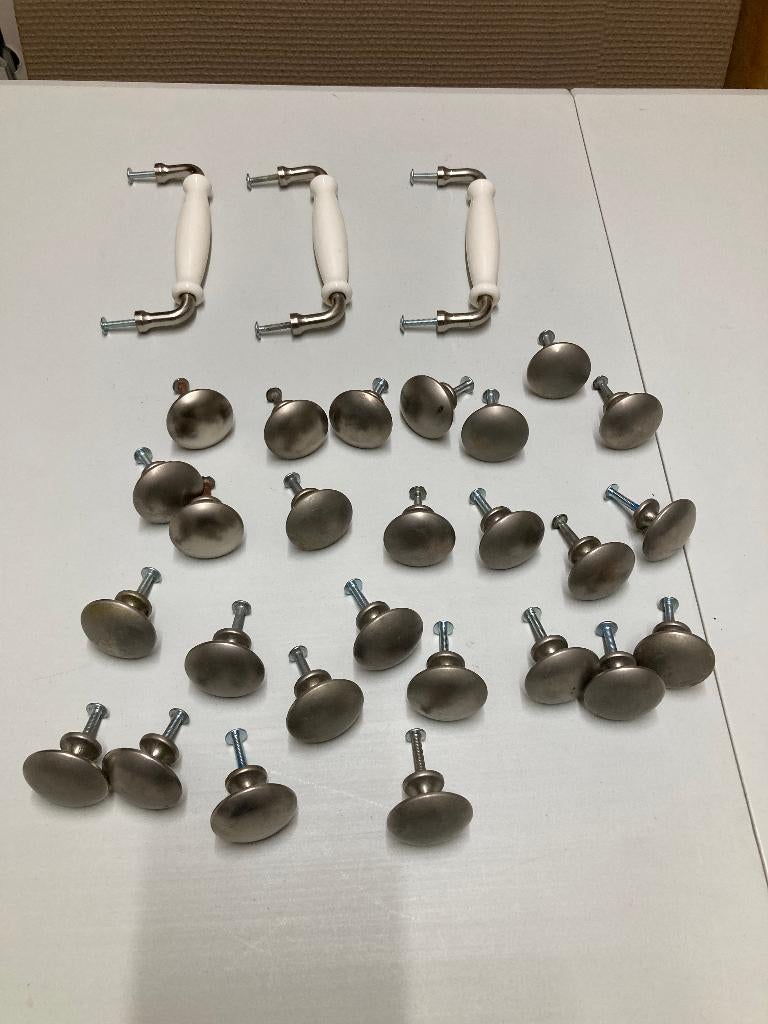 26 Deurknoppen en 3 handvatten voor keuken IKEA, Ophalen of Verzenden, Gebruikt