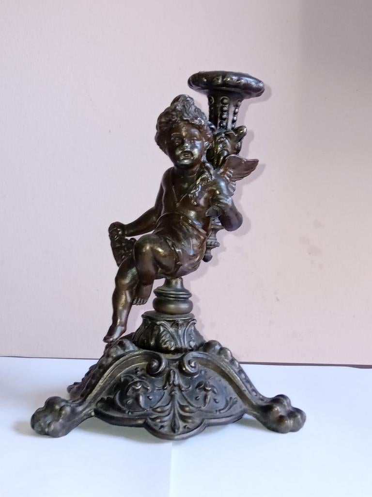 Candélabre ou chandelier en Bronze ou zemak, Enlèvement ou Envoi, Bronze