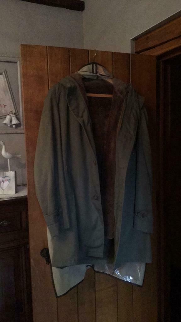 Parka neuf, Comme neuf
