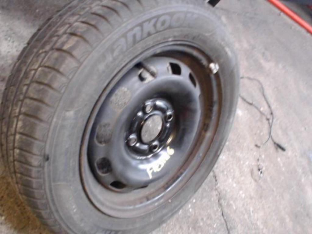 Roue Ford Fiesta 6 175/65r14 4 trous LP/14530, Enlèvement, Utilisé, Ford