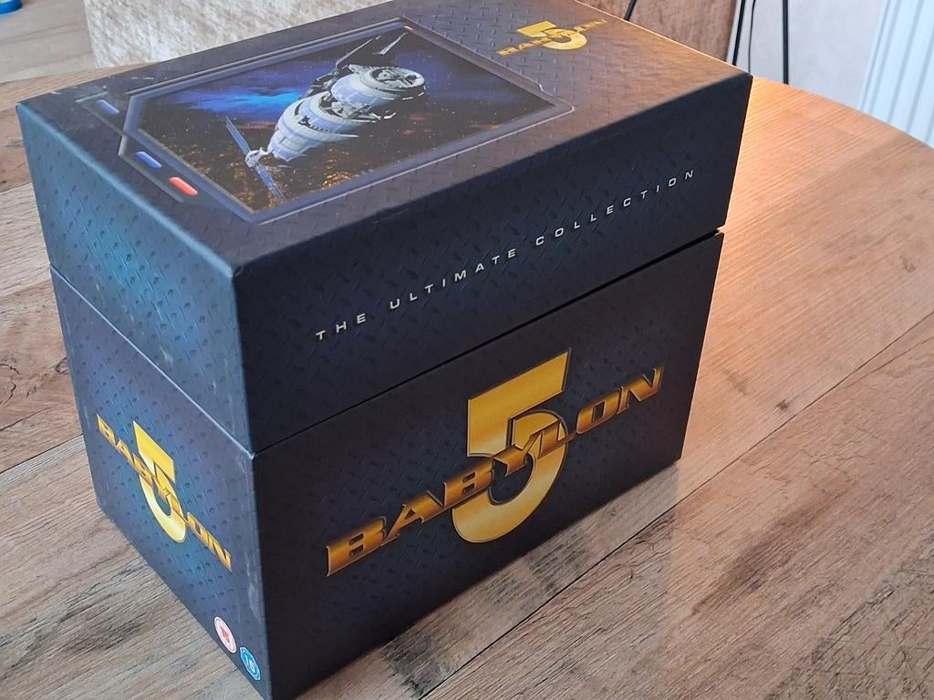 Babylon 5 : the ultimate collection, Verzenden