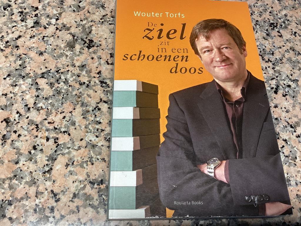 De ZIEL zit in een SCHOENENdoos. Wouter Torfs, Ophalen of Verzenden, Zo goed als nieuw