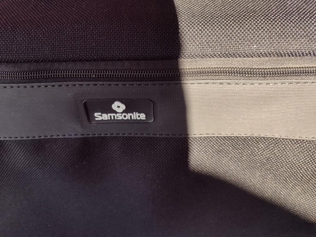 valise de voyage Samsonite, Enlèvement, Utilisé, Roulettes