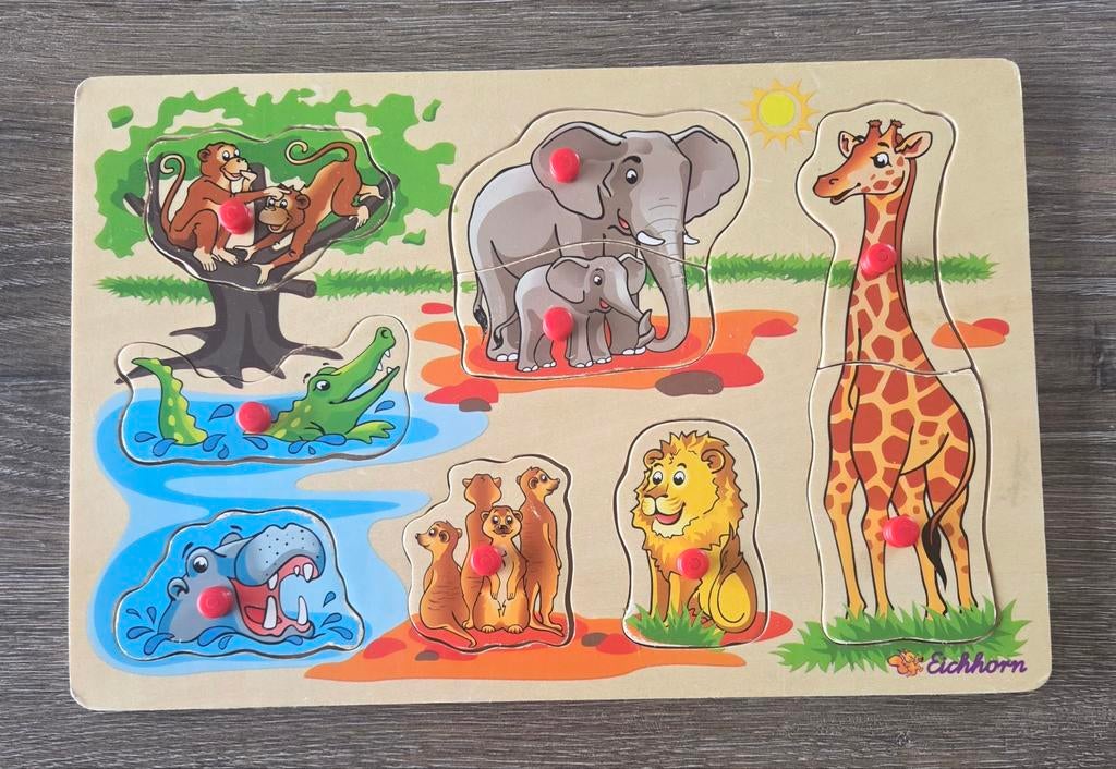 5 houten inlegpuzzel, Enlèvement
