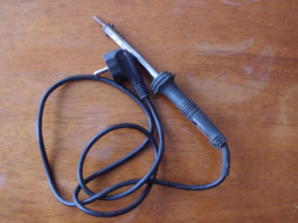 Fer à souder, Bricolage & Construction, Outillage | Soudeuses, Enlèvement, Utilisé