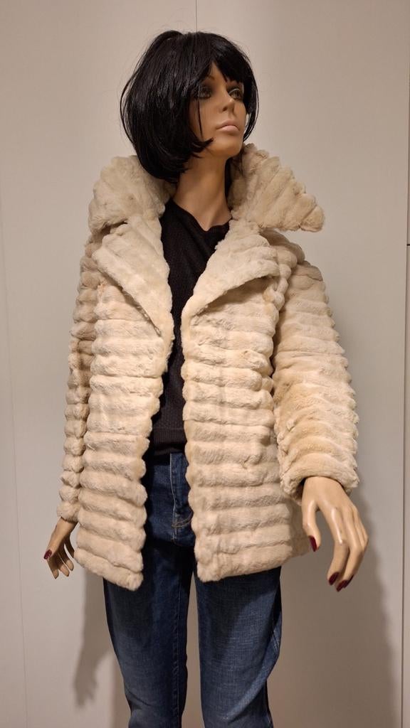 Faux fur jas maat small, beige, Ophalen of Verzenden, Beige