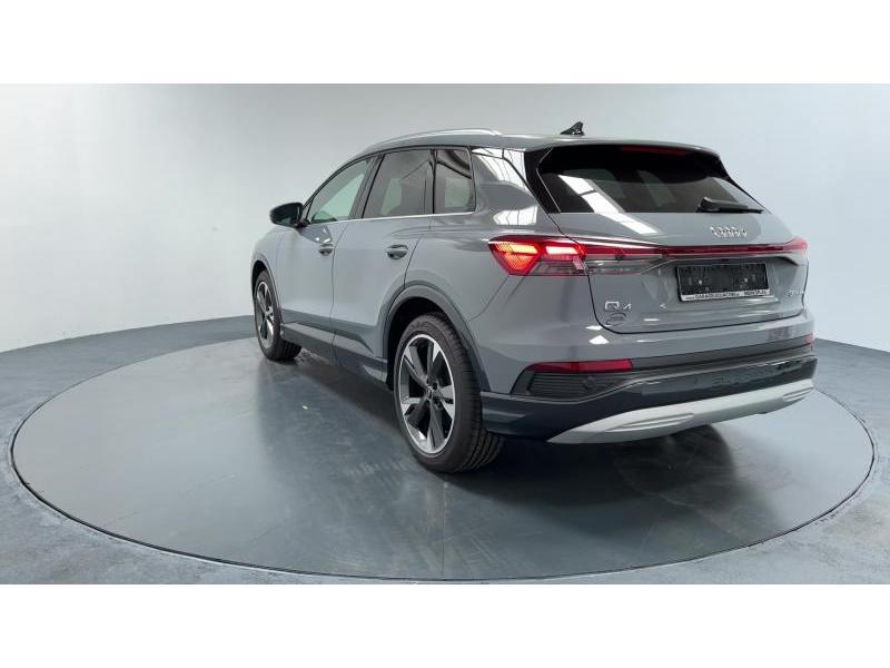 Audi Q4 e-tron 35, Auto's, Audi, Automaat, SUV of Terreinwagen, Zilver of Grijs, Parkeersensor