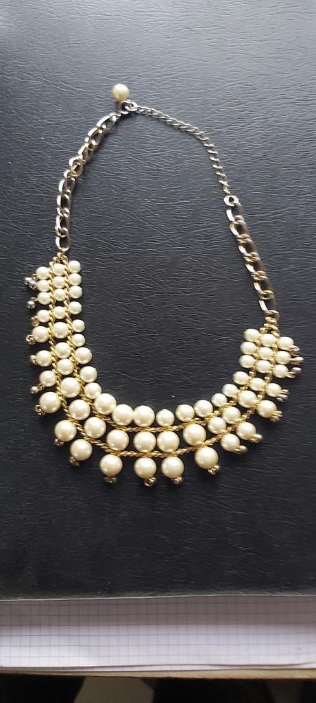 COLLIER VINTAGE PERLES MAJORQUEe, Enlèvement, Comme neuf