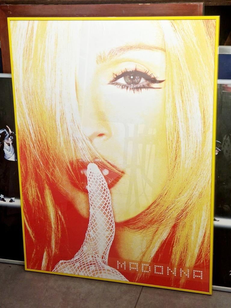 Madonna poster op karton in kader , 80 x 60 cm, Verzamelen, Ophalen of Verzenden, Zo goed als nieuw, Muziek, Met lijst