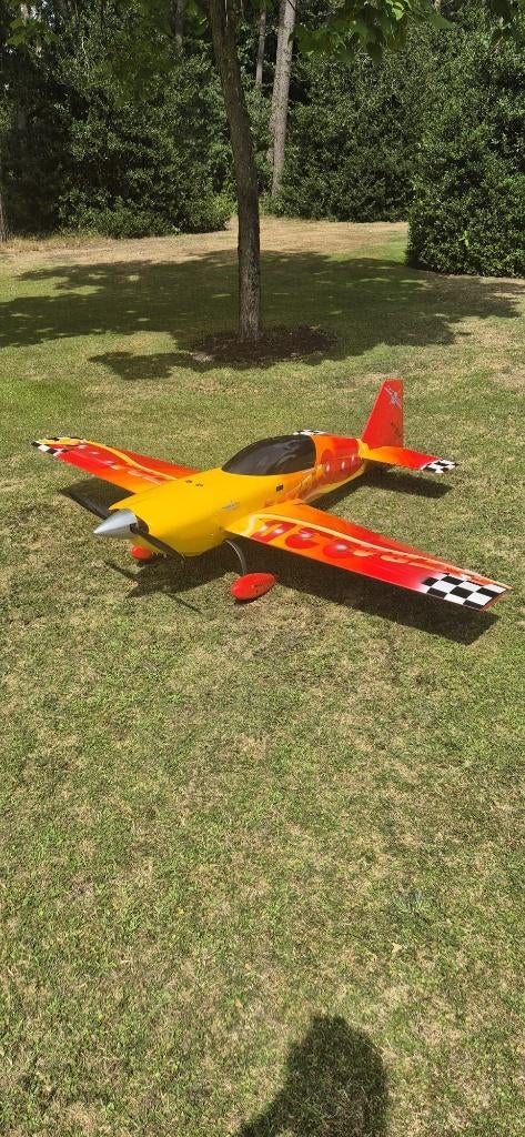 carf models extra 300, Ophalen, Gebruikt, Benzine