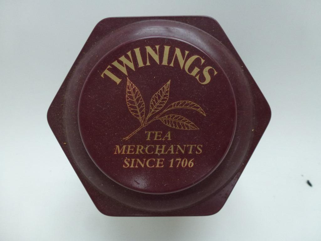 lege blikken doos Twinings english breakfast 50 gram, Ophalen of Verzenden, Gebruikt, Thee, Overige merken